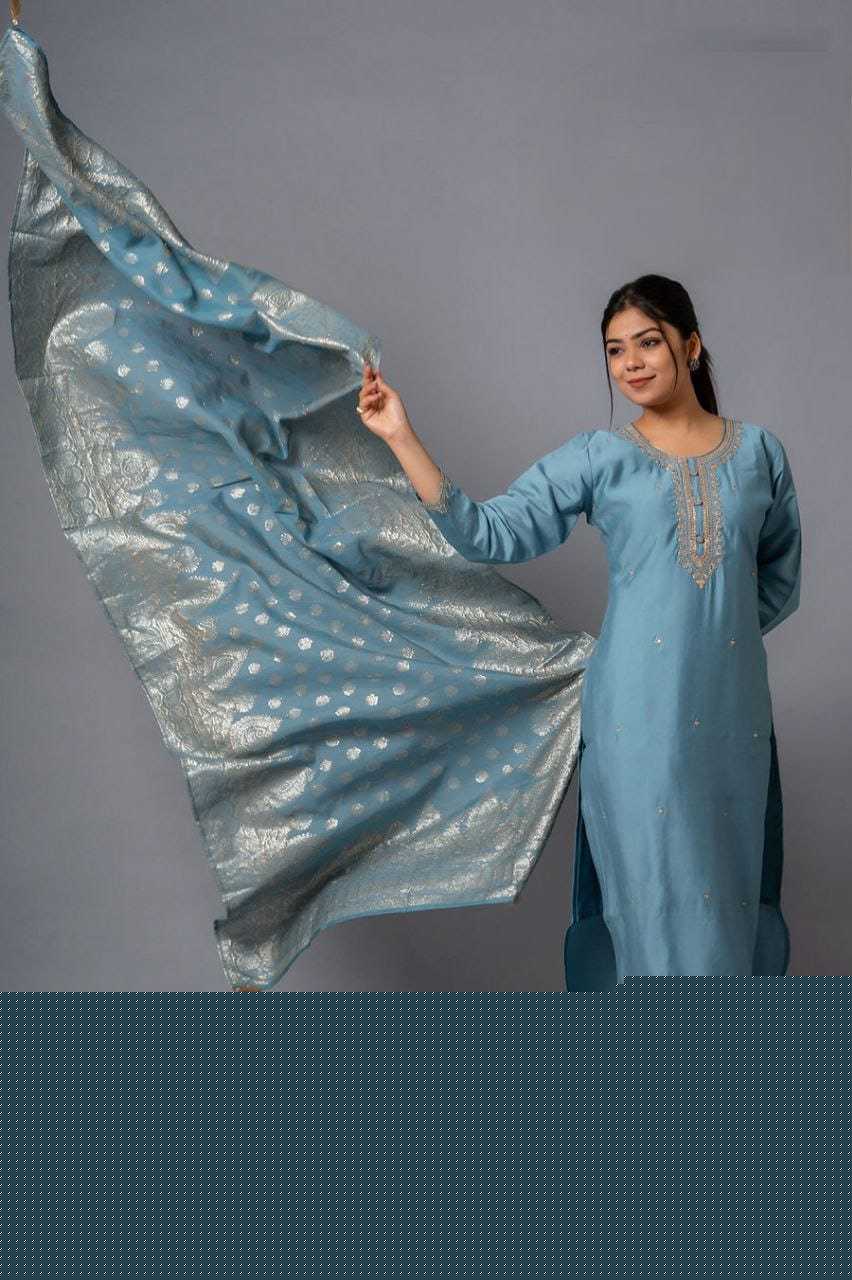 Viscose Embroidered Kurti Set - MYLUXURY LANE ENTERPRISE